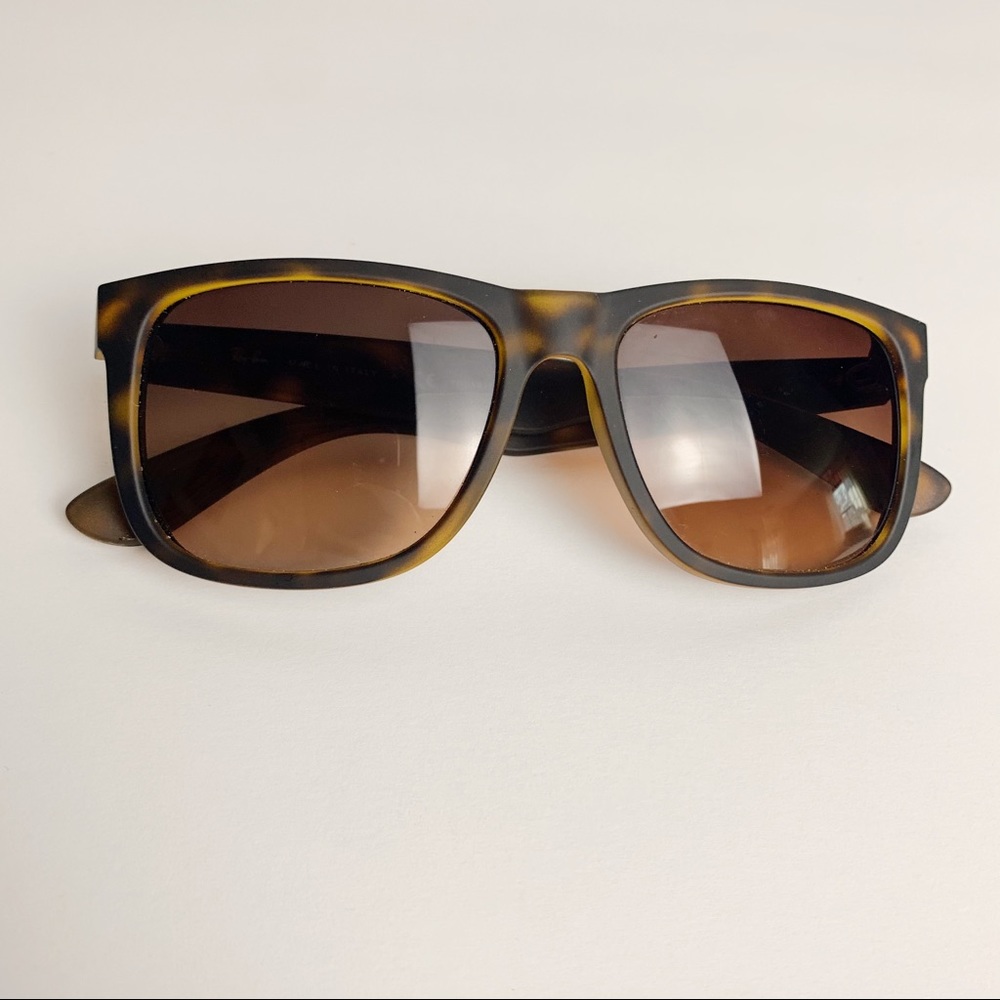 Authentic Ray-Ban Tortoise Sunglasses RB4165
